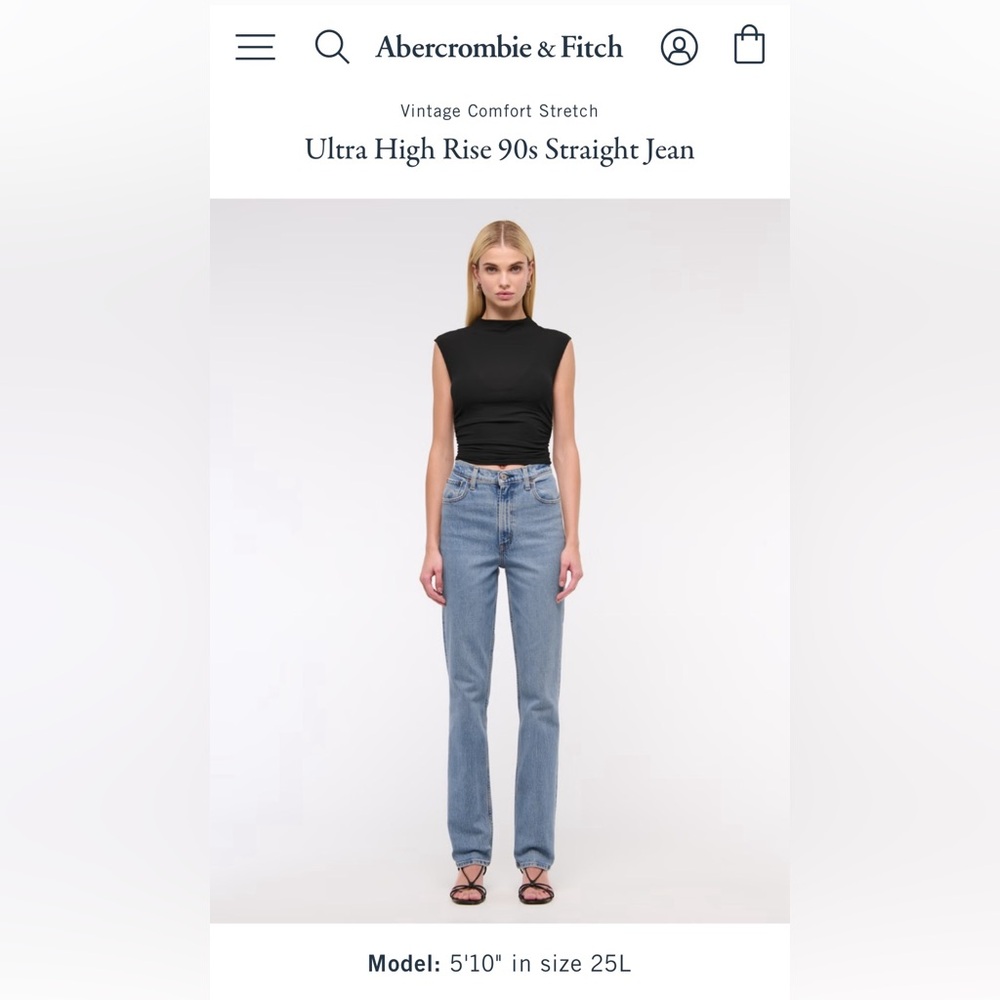Abercrombie & Fitch Ultra High Rise Straight Jean